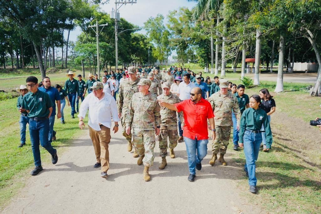 Inauguran ampliaciones del comedor estudiantil en el SCITA, en Comayagua